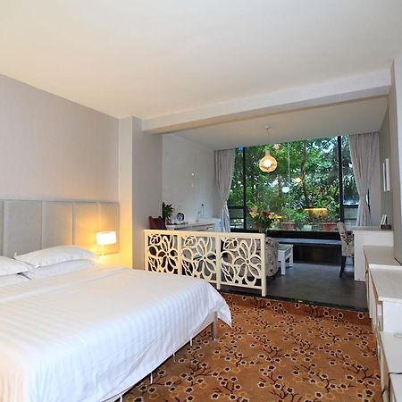 Guangzhou Colorful Days Hotel Room photo