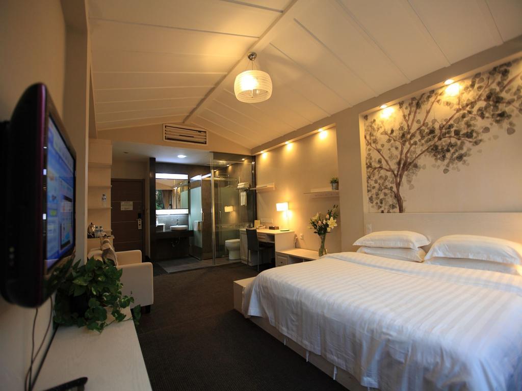 Guangzhou Colorful Days Hotel Room photo